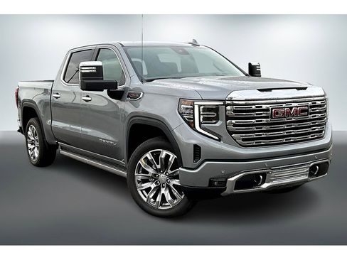 New 2026 GMC Sierra 1500 Denali w/ Denali Reserve Package AWD/4WD image 2