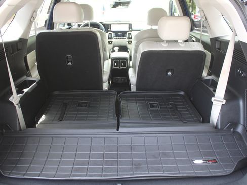 Certified 2022 Kia Sorento SX FWD image 10
