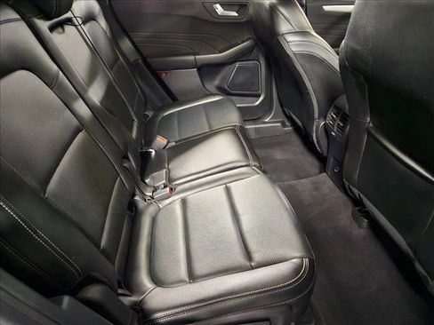Used 2022 Ford Escape SEL FWD image 19