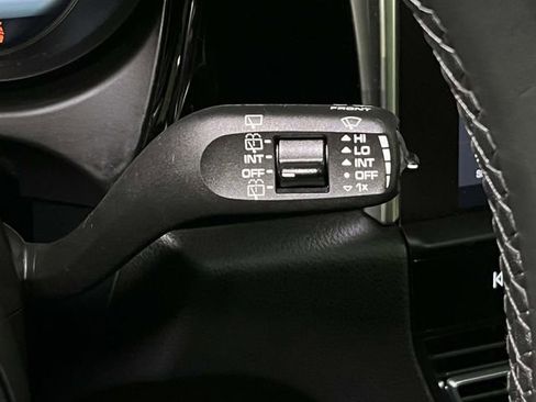 Certified 2023 Porsche Macan S AWD/4WD image 44