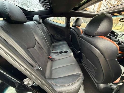 Used 2017 Hyundai Veloster Turbo w/ Tech Package 02 image 10