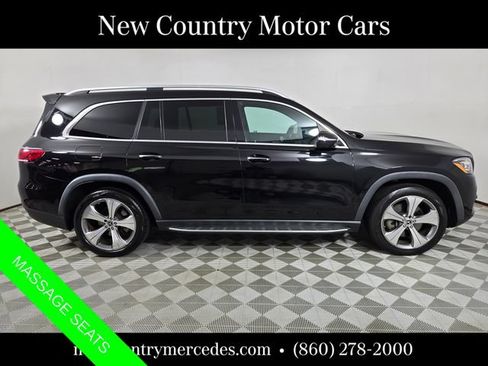 Used 2022 Mercedes-Benz GLS 450 4MATIC image 2