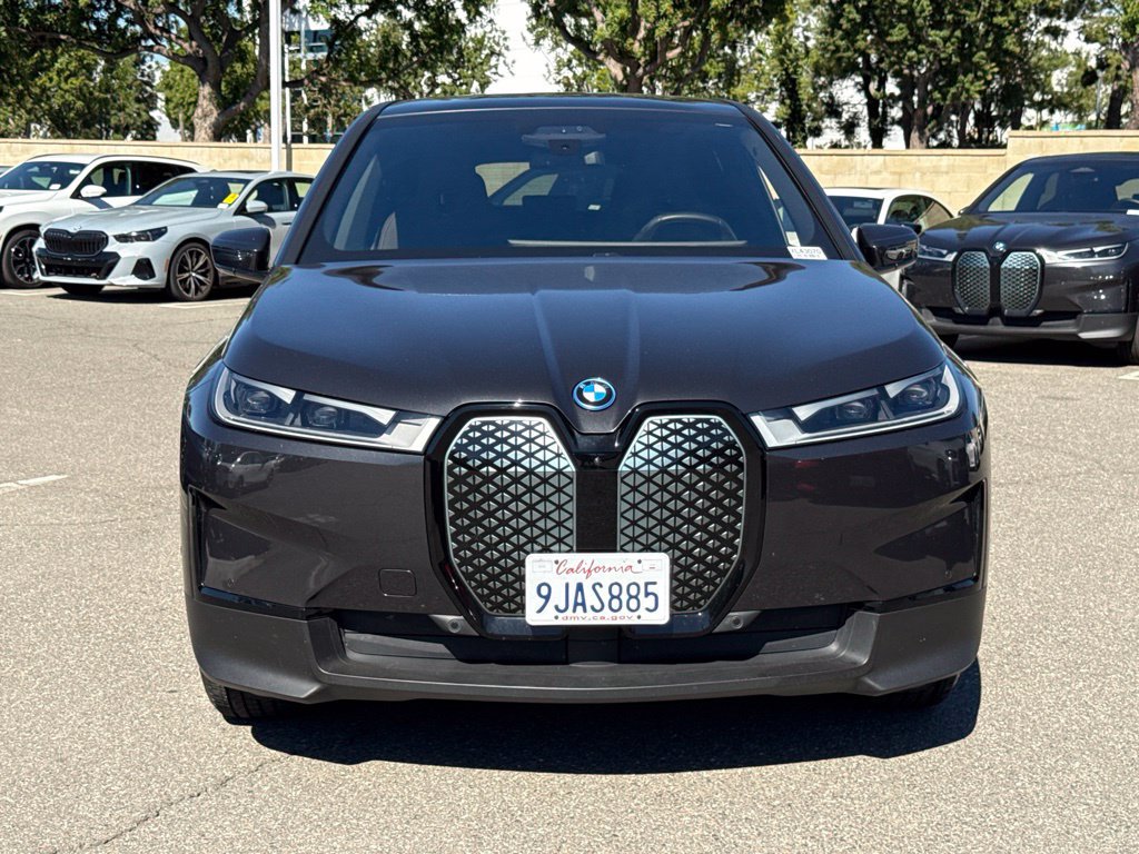 Certified 2024 BMW iX xDrive50 AWD/4WD image 4