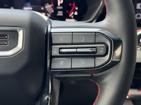 Used 2024 GMC Canyon AT4X w/ AT4X AEV Edition AWD/4WD image 37