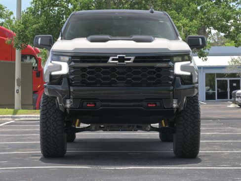 Used 2026 Chevrolet Silverado 1500 ZR2 AWD/4WD image 35