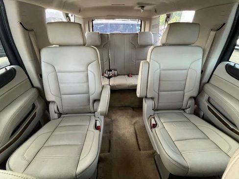 Used 2016 GMC Yukon XL Denali w/ Open Road Package RWD image 25