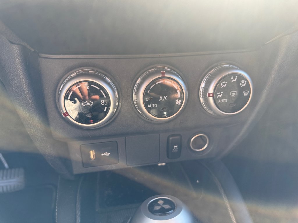 Used 2021 Mitsubishi Outlander Sport ES AWD/4WD image 34