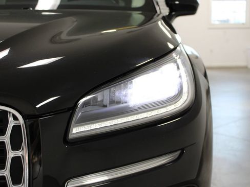 Used 2024 Lincoln Corsair FWD image 13