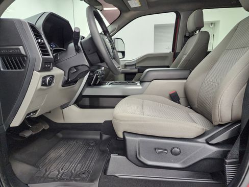 Used 2021 Ford F250 XLT w/ XLT Premium Package image 7