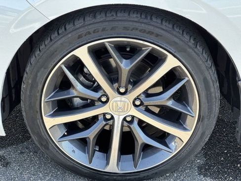 Used 2023 Honda Civic Touring image 30