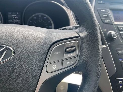 Used 2016 Hyundai Santa Fe Sport FWD image 19