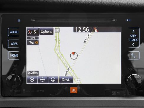 Used 2016 Toyota Sienna XLE Premium image 17