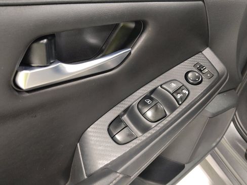 Used 2021 Nissan Sentra SV FWD image 27
