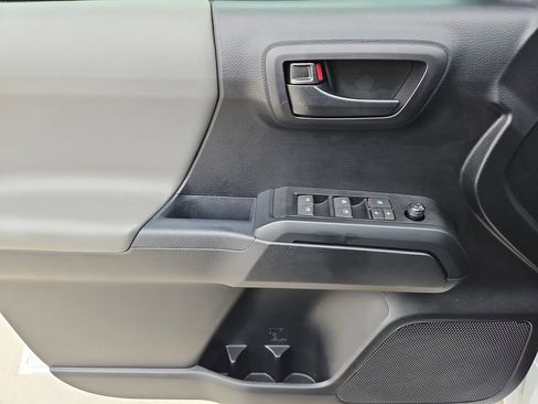 Used 2021 Toyota Tacoma SR w/ SR Convenience Package RWD image 14