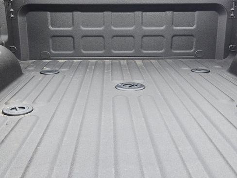 New 2026 RAM 3500 Laramie AWD/4WD image 23