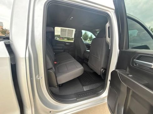 Used 2022 Chevrolet Silverado 1500 LT w/ Safety Package AWD/4WD image 32