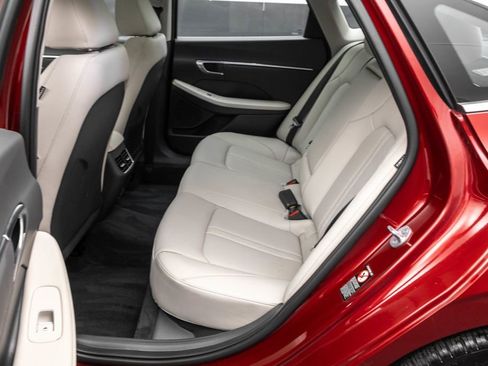 Certified 2023 Hyundai Sonata Limited w/ Cargo Package image 25