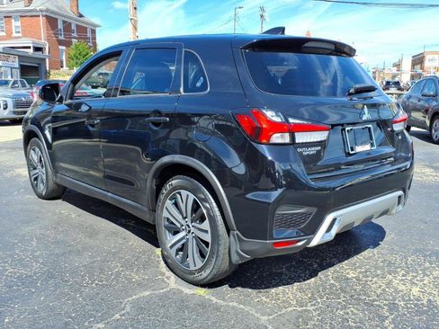 Used 2022 Mitsubishi Outlander Sport SE FWD image 5