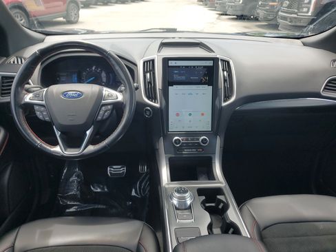 Used 2022 Ford Edge ST-Line image 16