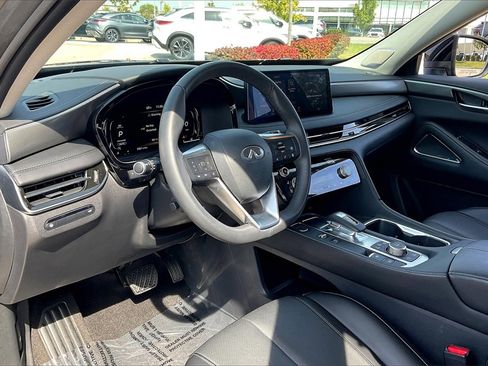 Certified 2025 INFINITI QX60 Luxe image 18