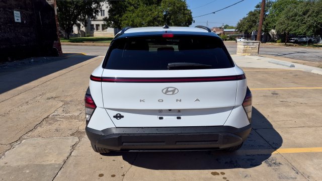 Used 2026 Hyundai Kona SEL Sport FWD image 6