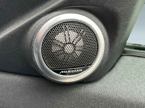 Used 2023 Land Rover Range Rover Evoque SE image 23