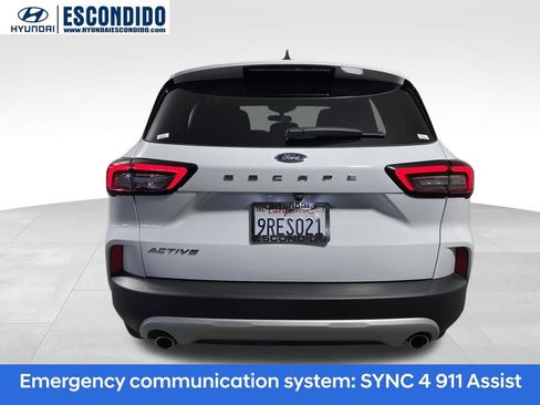 Used 2025 Ford Escape Active image 5