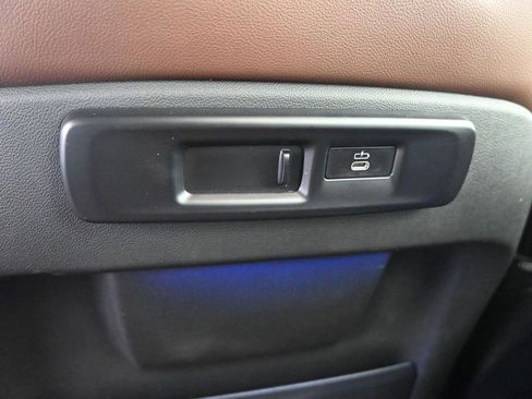 Used 2019 BMW X7 xDrive40i w/ Premium Package image 13