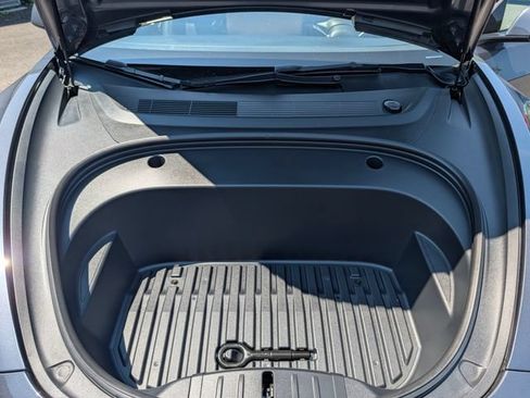 Used 2022 Tesla Model 3 Long Range AWD/4WD image 7