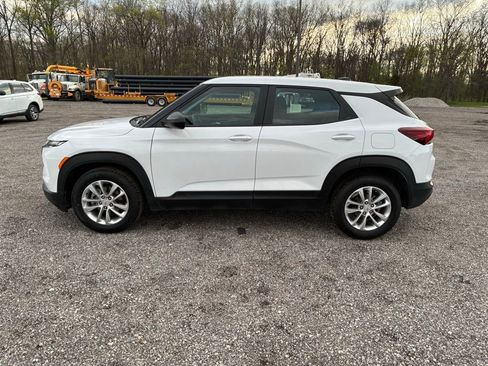 Used 2024 Chevrolet TrailBlazer LS w/ LS Confidence Package FWD image 6