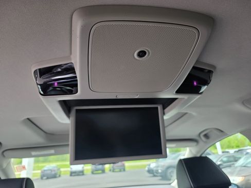 New 2026 Honda Odyssey Touring image 13