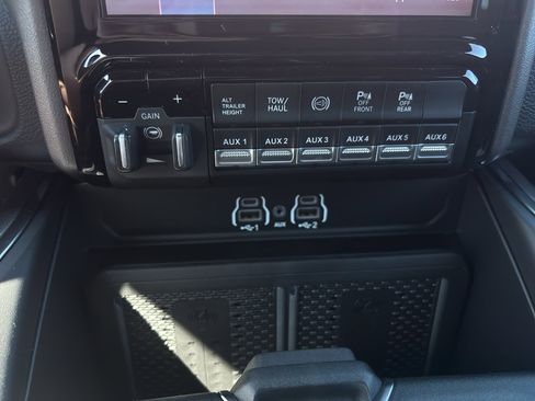 New 2026 RAM 3500 Laramie w/ Sport Appearance Package AWD/4WD image 23