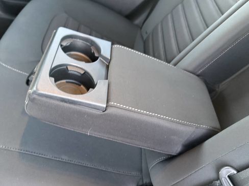 Used 2019 Ford Fusion SE image 26