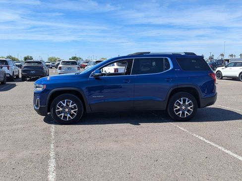 Used 2023 GMC Acadia SLE w/ Driver Convenience Package image 2