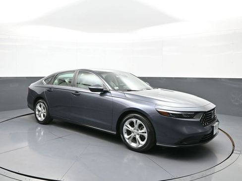 Used 2023 Honda Accord LX image 4