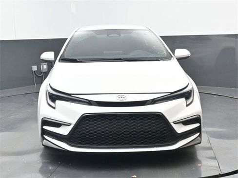 Used 2024 Toyota Corolla SE image 5