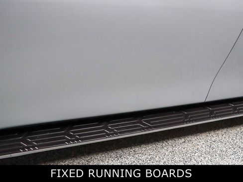 Used 2023 INFINITI QX80 Luxe w/ Cargo Package image 12