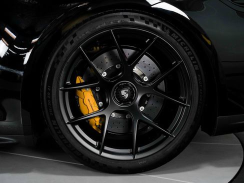 Used 2026 Porsche 911 GT3 image 18
