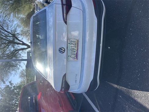 Used 2023 Volkswagen Jetta Sport image 11