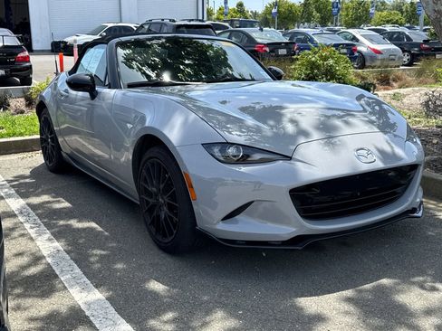 Used 2025 MAZDA MX-5 Miata Club w/ Brembo/BBS Recaro Package RWD image 2