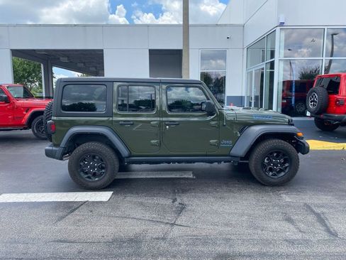 Used 2023 Jeep Wrangler Unlimited w/ 8.4" Radio Group AWD/4WD image 11
