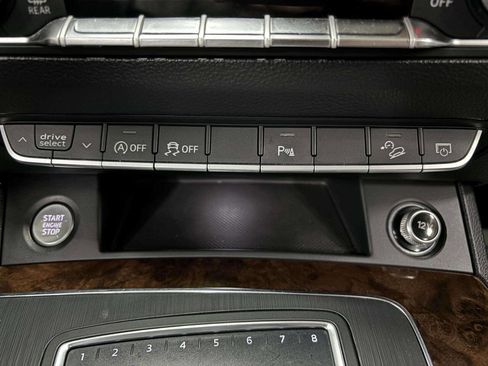 Used 2018 Audi Q5 2.0T Premium Plus w/ Premium Plus Package image 32