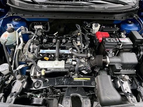 Used 2024 Nissan Kicks SR w/ SR Premium Package image 10