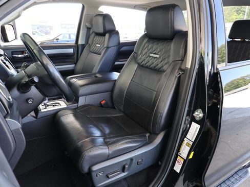 Used 2018 Toyota Tundra Platinum image 14