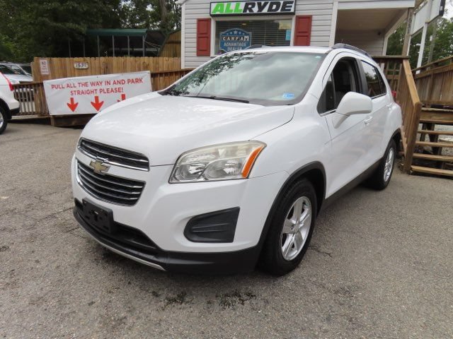 Used 2015 Chevrolet Trax LT w/ LT Plus Package FWD image 3