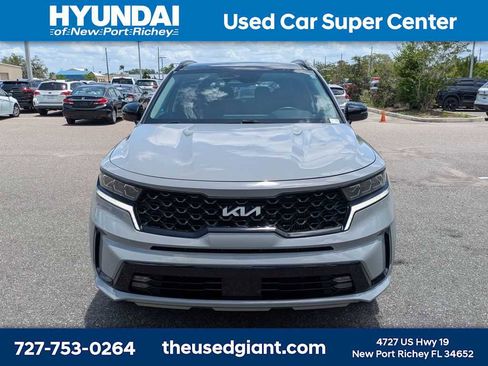 Used 2023 Kia Sorento SX AWD/4WD image 8