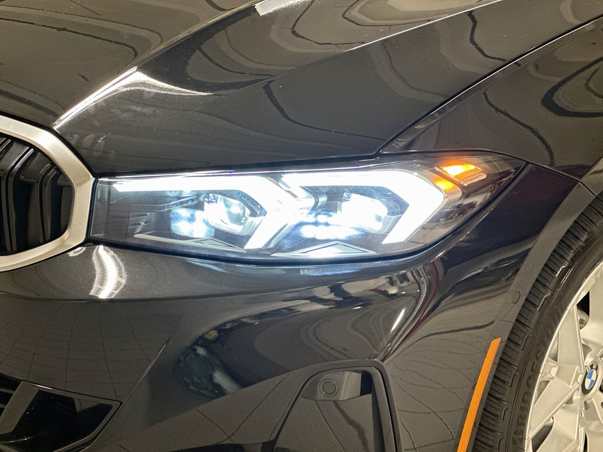 Certified 2025 BMW 330i Sedan w/ Premium Package RWD image 29