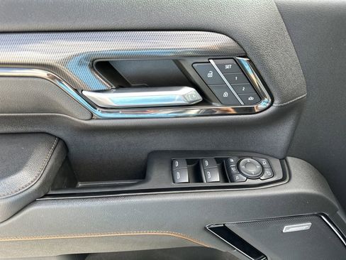 Certified 2024 GMC Sierra 2500 AT4 w/ AT4 Premium Plus Package image 16