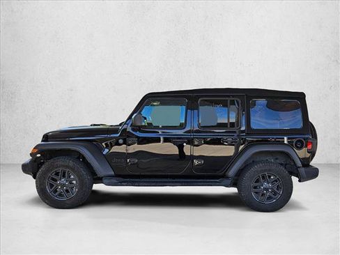 Used 2024 Jeep Wrangler Unlimited Sport AWD/4WD image 8