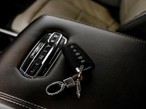 Used 2019 Ford F150 Limited w/ Trailer Tow Package image 65